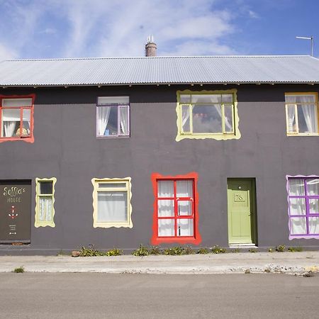 Готель Soffia'S House Siglufjordur Екстер'єр фото